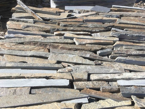 Горбушка златолит мультиколор для облицовки купить в Новосибирской области