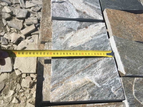 Плитка пилёная златолит Уральский для цоколя, отмостки купить в Новосибирской области