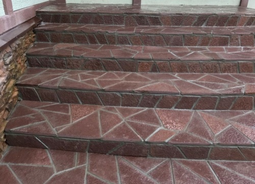 лемезит для лестницы