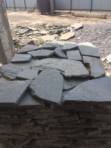 Златолит серебристый галтованный для лестниц купить в Новосибирской области